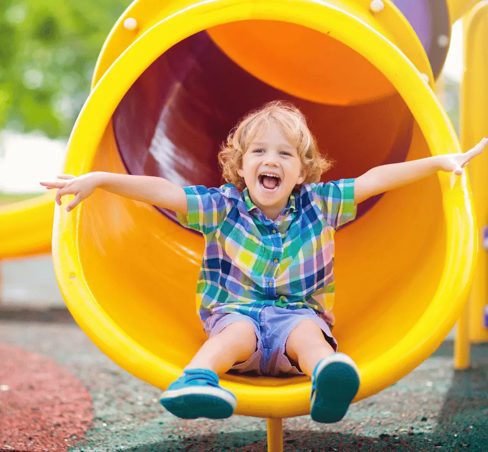 children playing at extraordinary kids preschool st charles mo